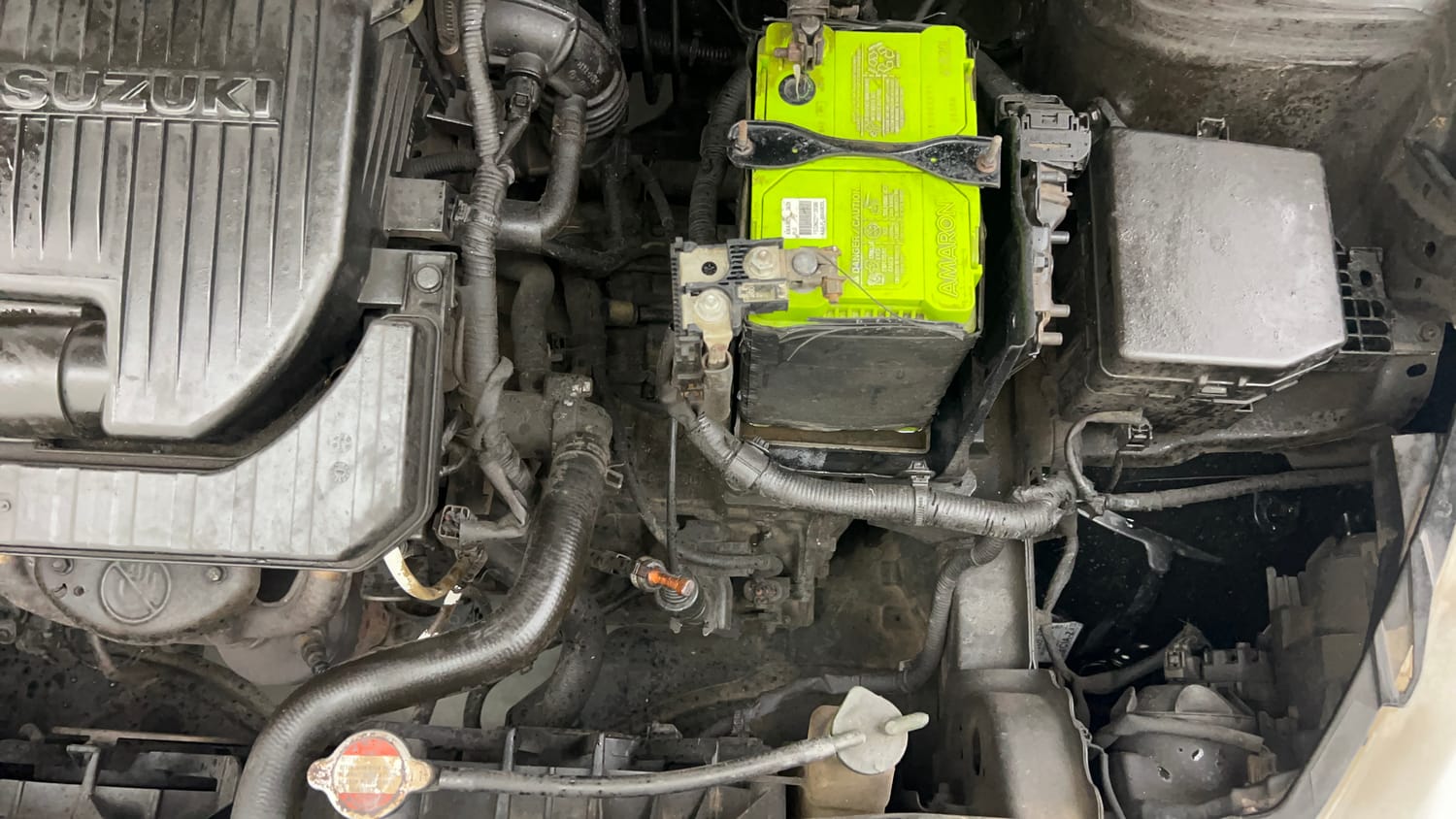 Used 2015 Maruti Suzuki Ciaz ZXi  AT Petrol Automatic engine ENGINE LEFT SIDE VIEW