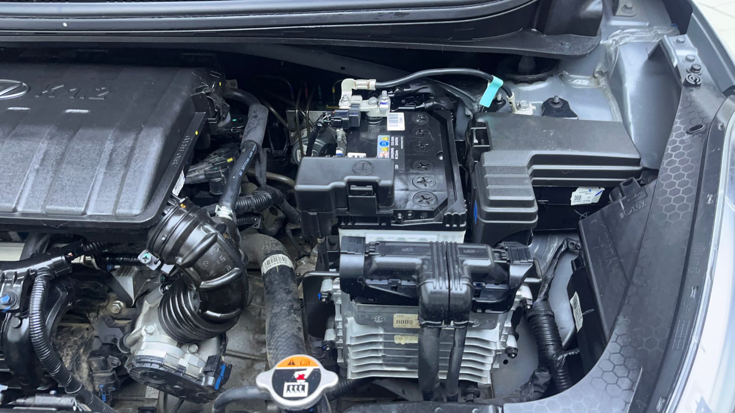 Used 2026 Hyundai Aura SX Plus 1.2 AMT Petrol Petrol Automatic engine ENGINE LEFT SIDE VIEW
