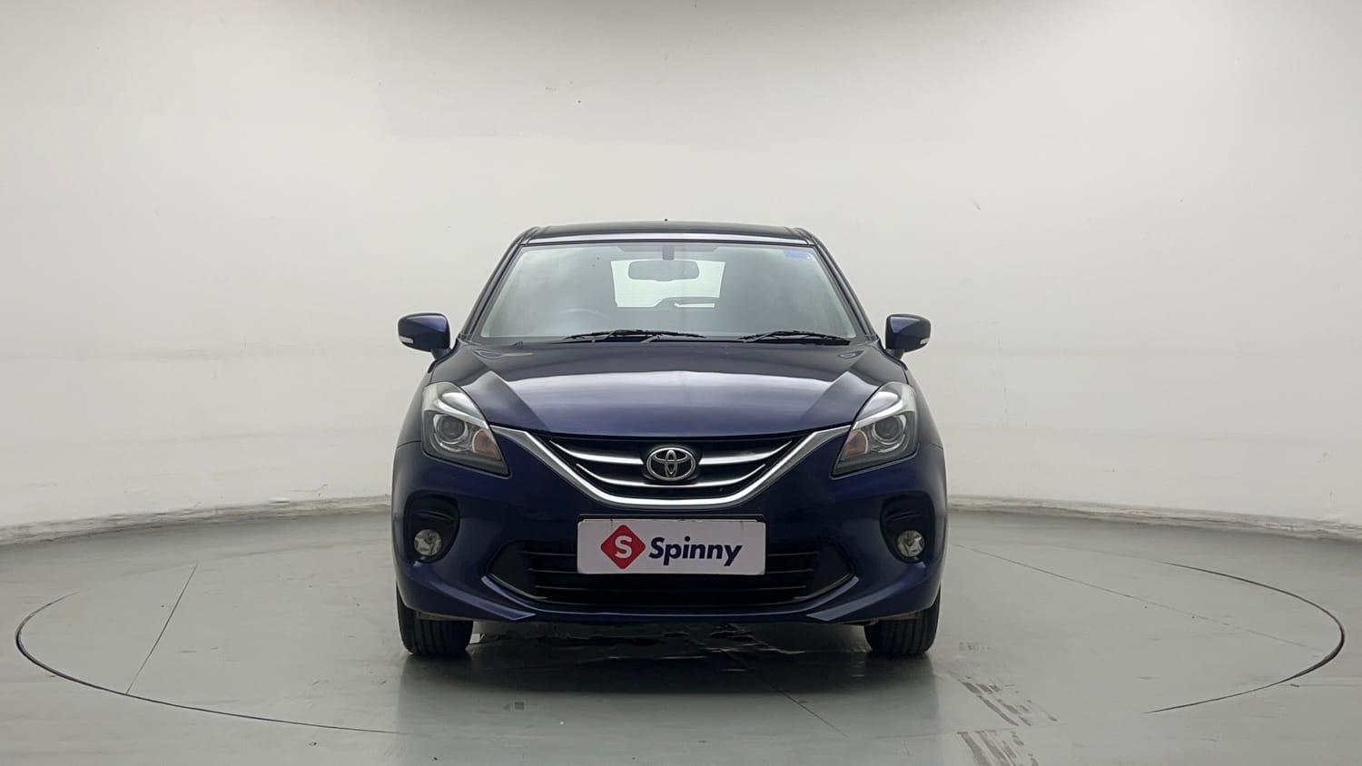 Used 2019 Toyota Glanza V CVT Petrol Automatic exterior FRONT VIEW