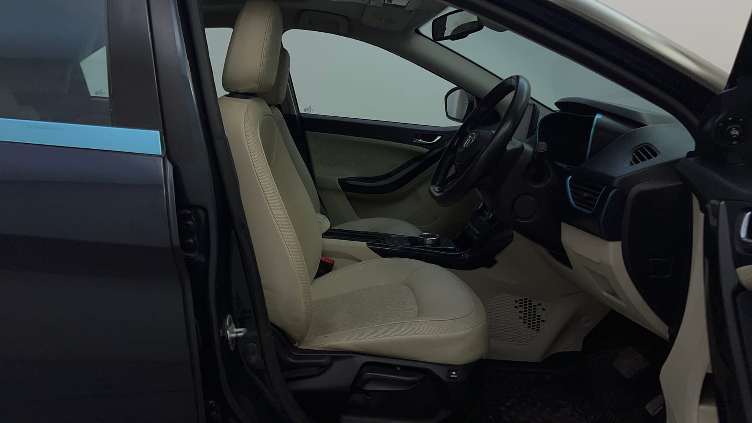 Used 2023 Tata Nexon EV XZ Plus LUX Electric Automatic interior RIGHT SIDE FRONT DOOR CABIN VIEW