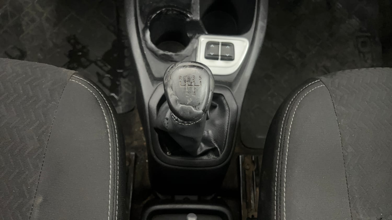 Used 2018 Datsun Redi-GO S Petrol Manual interior GEAR  KNOB VIEW