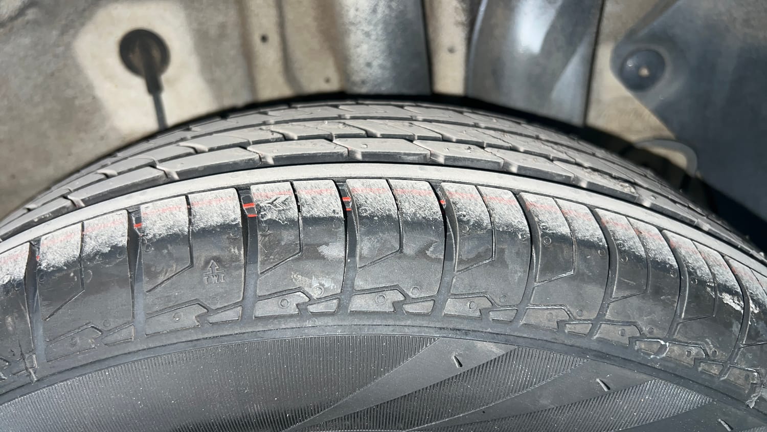 Used 2018 Hyundai Elite i20 Magna Executive 1.2 Petrol Manual tyres LEFT REAR TYRE TREAD VIEW