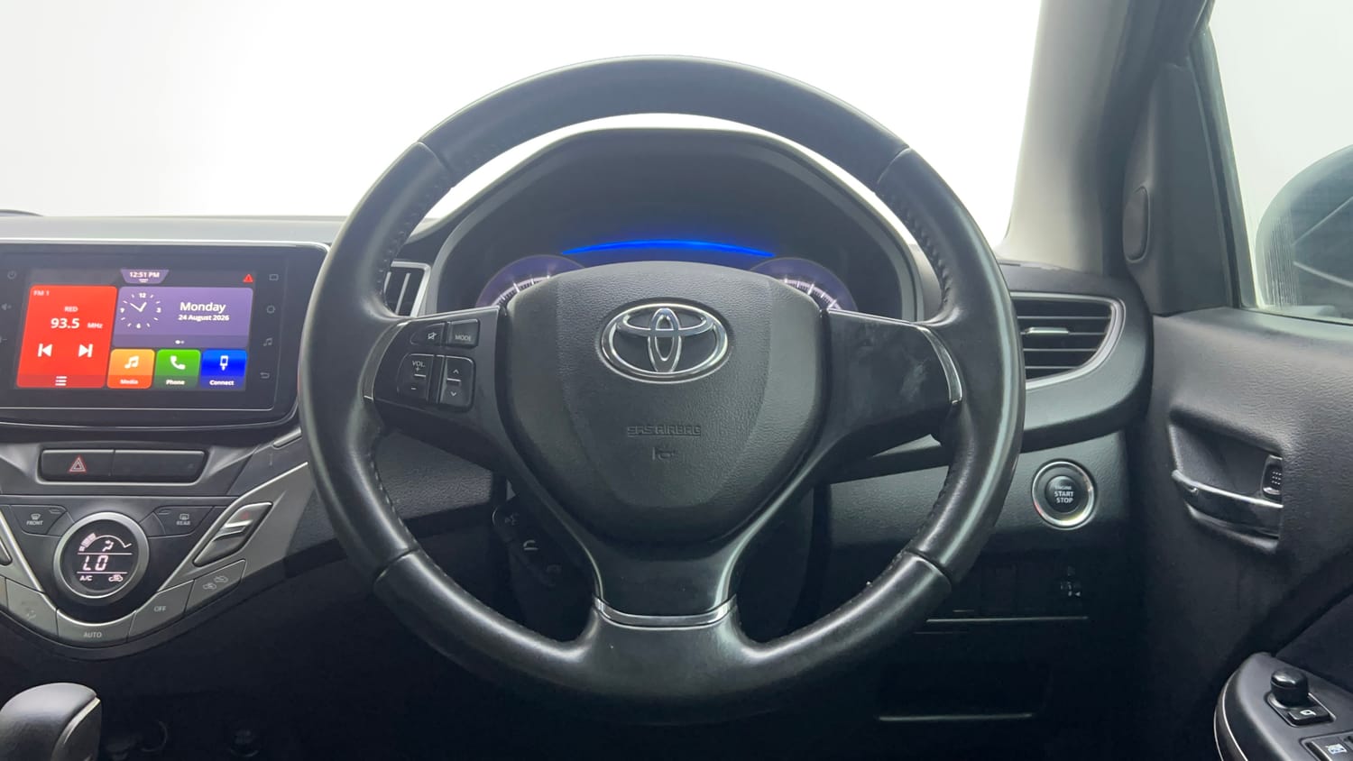 Used 2019 Toyota Glanza V CVT Petrol Automatic interior STEERING VIEW