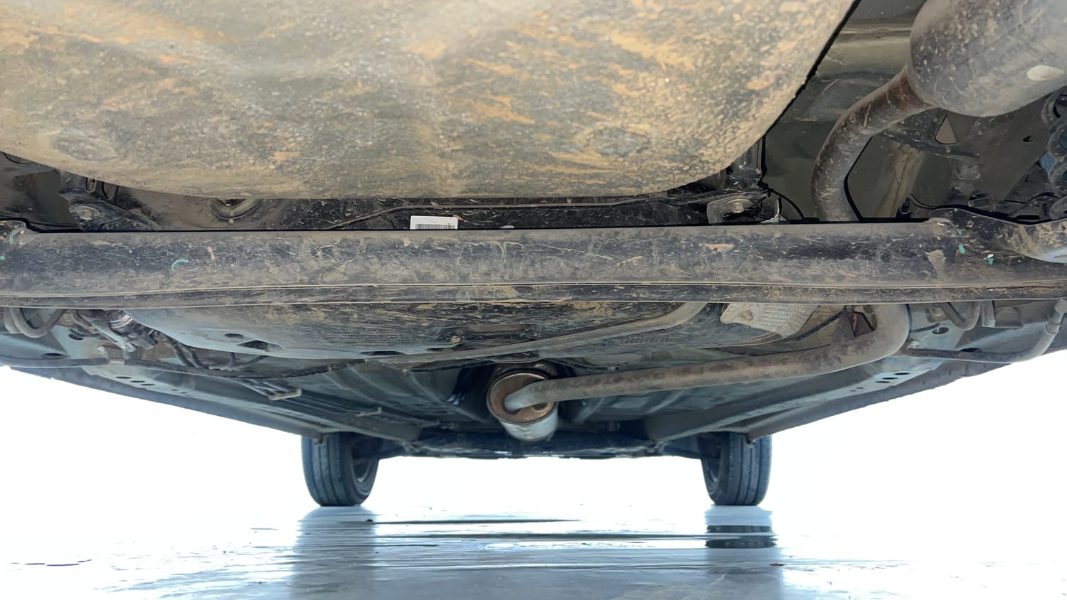 Used 2022 Maruti Suzuki Ignis Sigma 1.2 MT Petrol Manual extra REAR UNDERBODY VIEW (TAKEN FROM REAR)