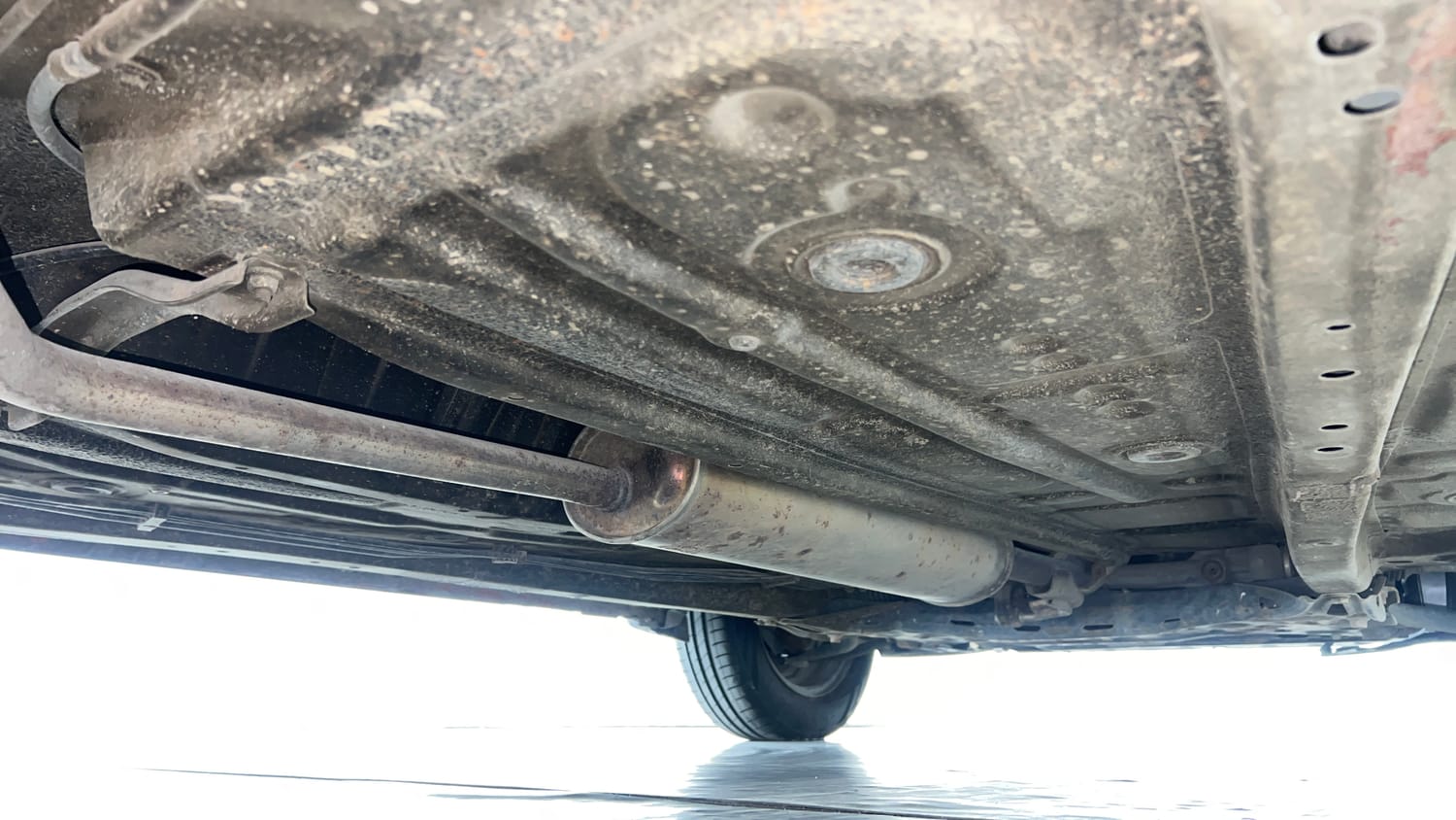Used 2019 Maruti Suzuki Wagon R VXi 1.2 Petrol Manual extra REAR RIGHT UNDERBODY VIEW