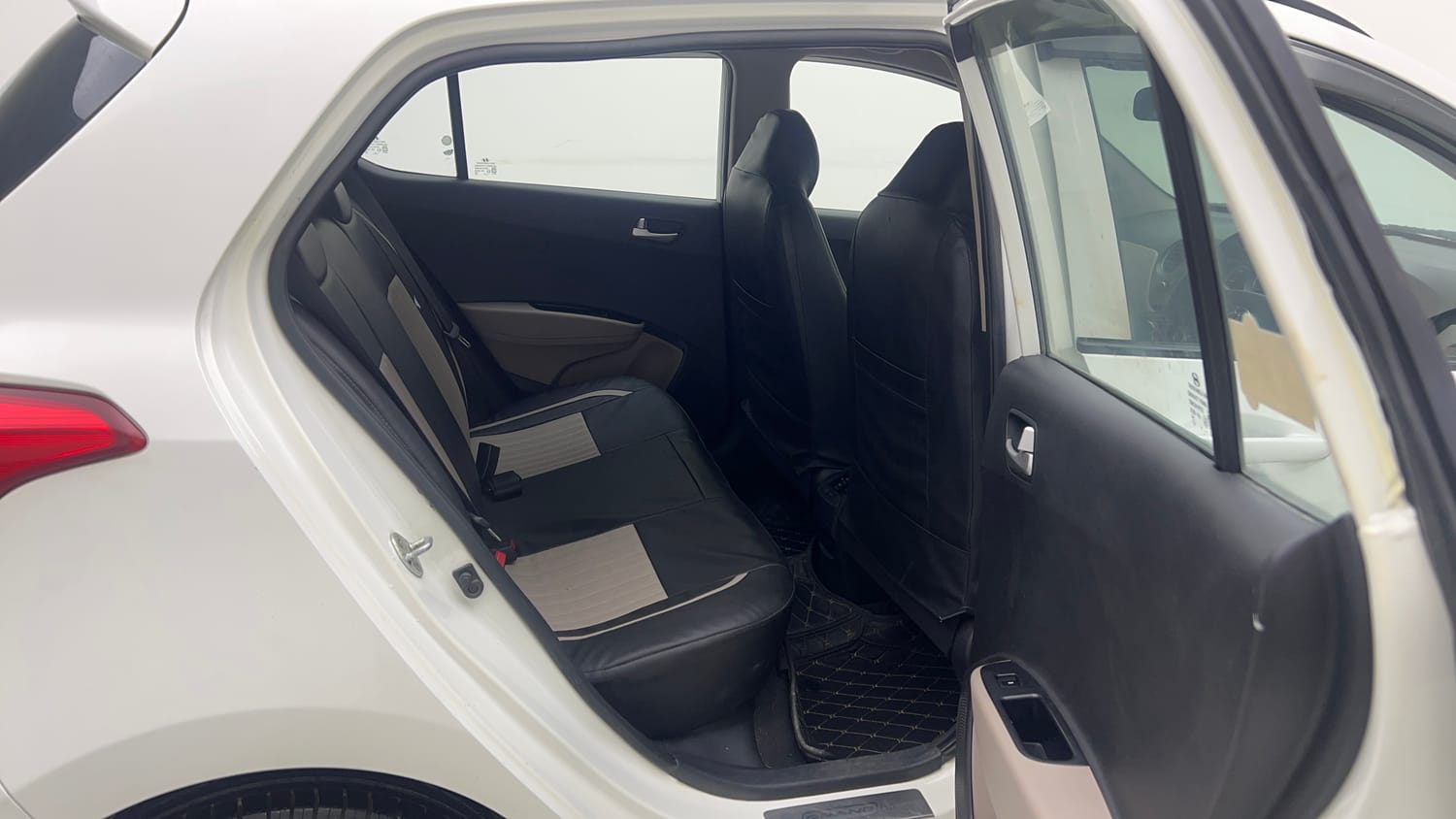Used 2016 Hyundai Grand i10 Sportz 1.2 Kappa VTVT Petrol Manual interior RIGHT SIDE REAR DOOR CABIN VIEW