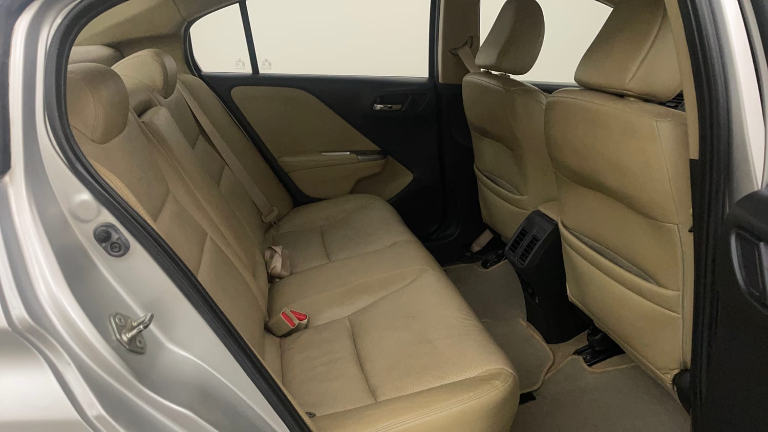 Used 2014 Honda City VX Diesel Diesel Manual interior RIGHT SIDE REAR DOOR CABIN VIEW