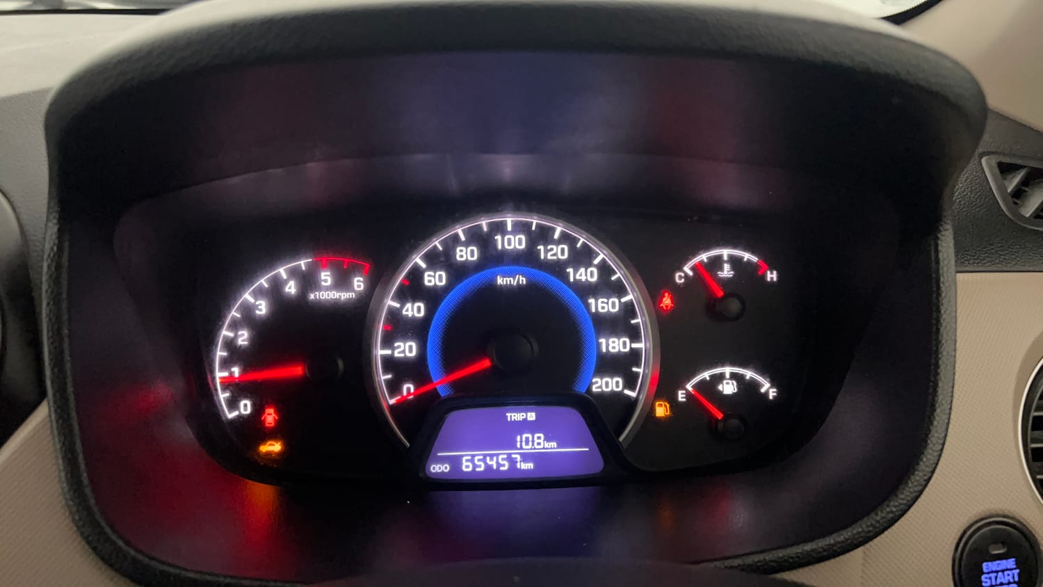 Used 2018 Hyundai Grand i10 Asta U2 1.2 CRDi Diesel Manual interior CLUSTERMETER VIEW