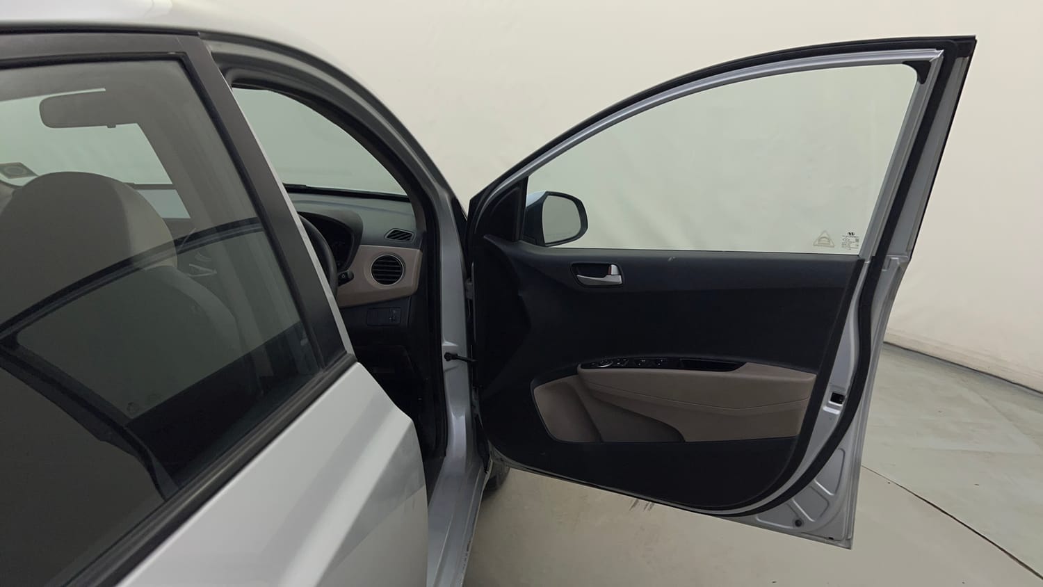 Used 2014 Hyundai Xcent SX AT 1.2 (O) Petrol Automatic interior RIGHT FRONT DOOR OPEN VIEW