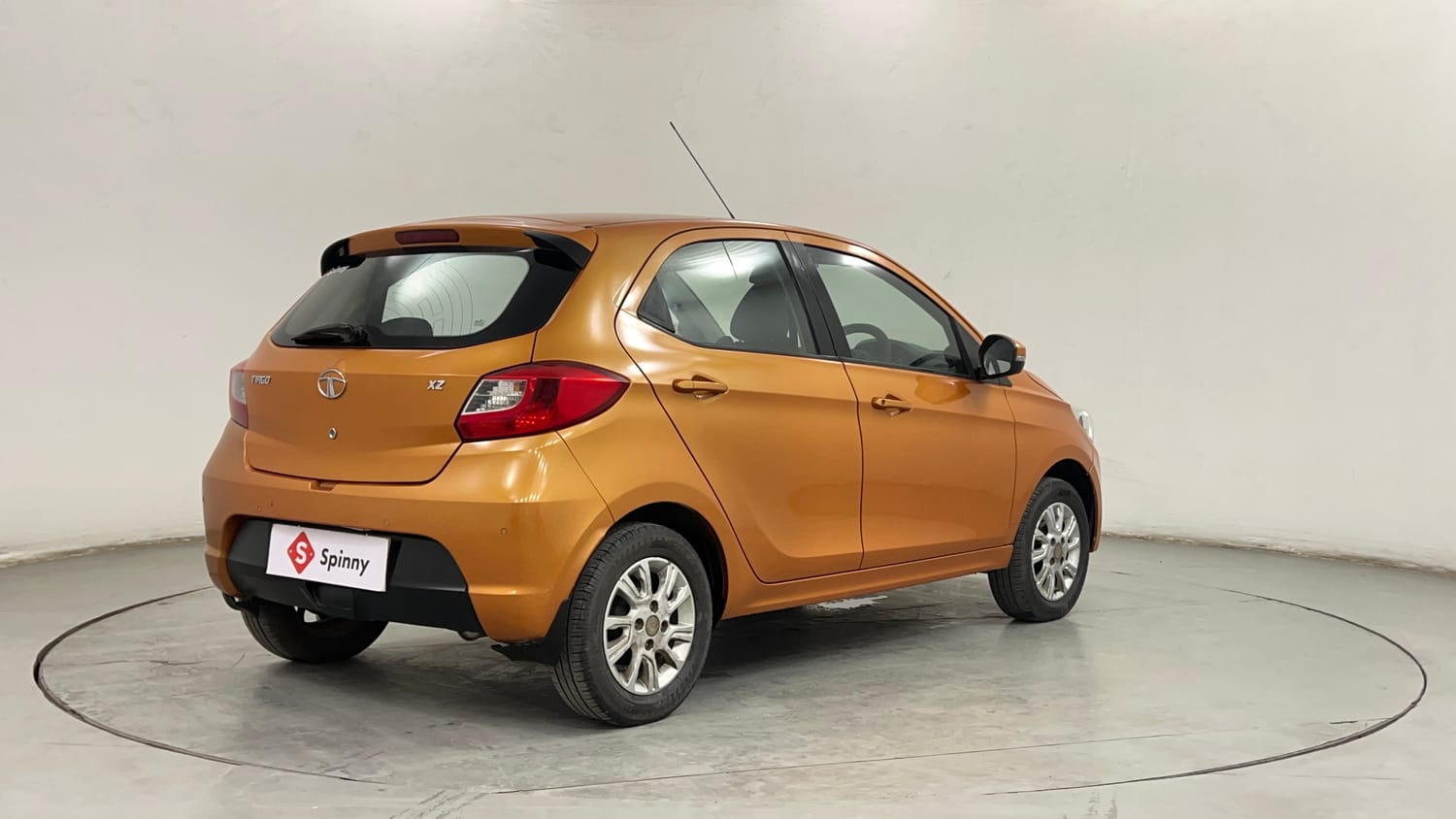 Used 2016 Tata Tiago Revotron XZ Petrol Manual exterior RIGHT REAR CORNER VIEW
