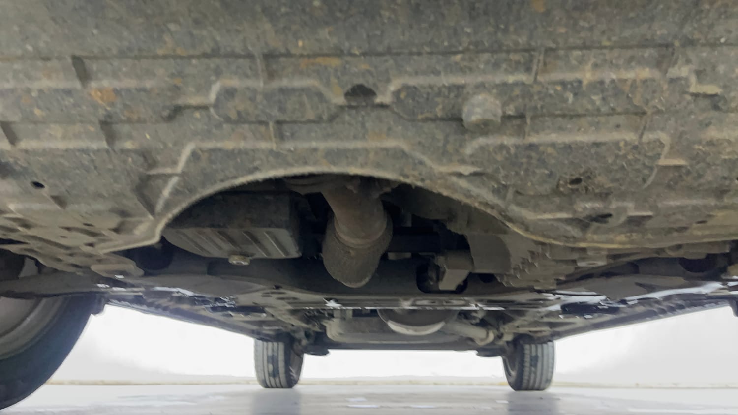 Used 2020 MG Motors Hector Sharp 1.5 DCT Petrol Petrol Automatic extra FRONT LEFT UNDERBODY VIEW