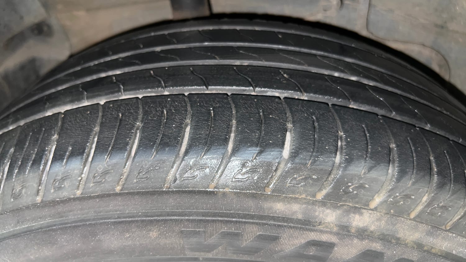 Used 2023 Tata Nexon EV XZ Plus LUX Electric Automatic tyres RIGHT REAR TYRE TREAD VIEW