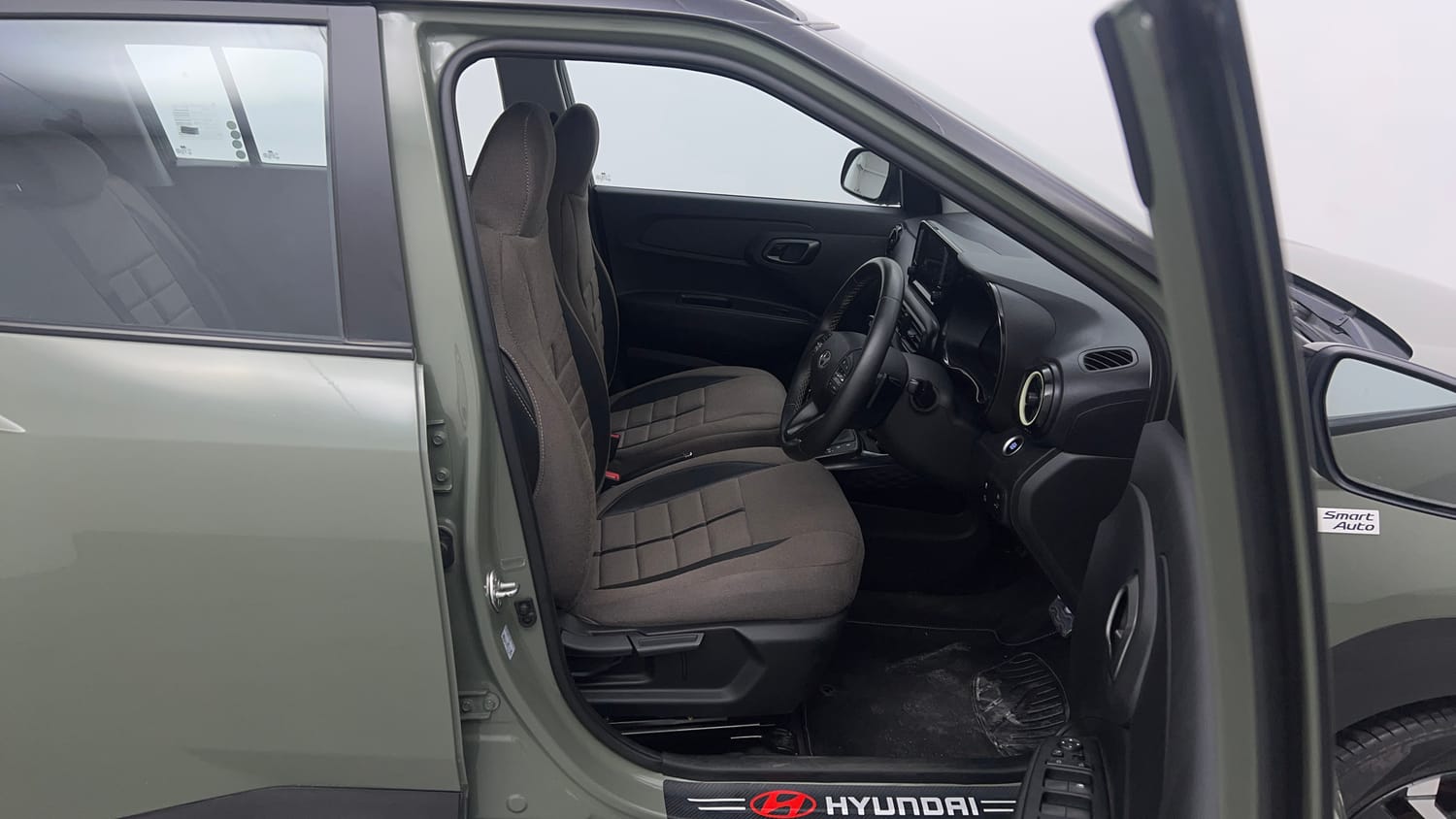 Used 2023 Hyundai Exter SX (O) Connect 1.2 AMT Petrol Automatic interior RIGHT SIDE FRONT DOOR CABIN VIEW