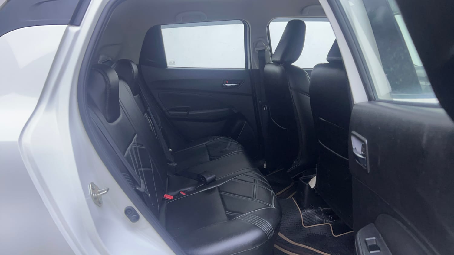 Used 2022 Maruti Suzuki Swift VXi Petrol Manual interior RIGHT SIDE REAR DOOR CABIN VIEW