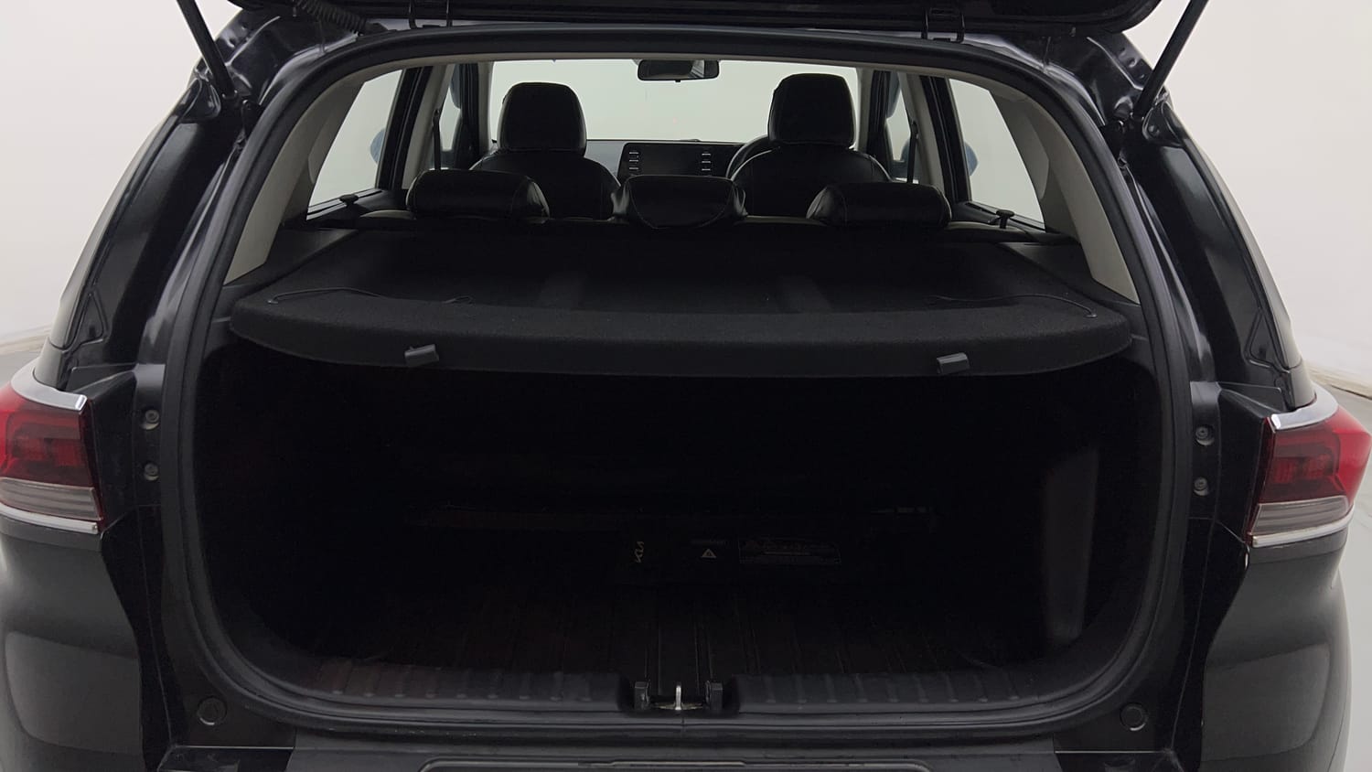 Used 2023 Kia Sonet Aurochs Edition 1.0 Petrol 7DCT Petrol Automatic interior DICKY INSIDE VIEW