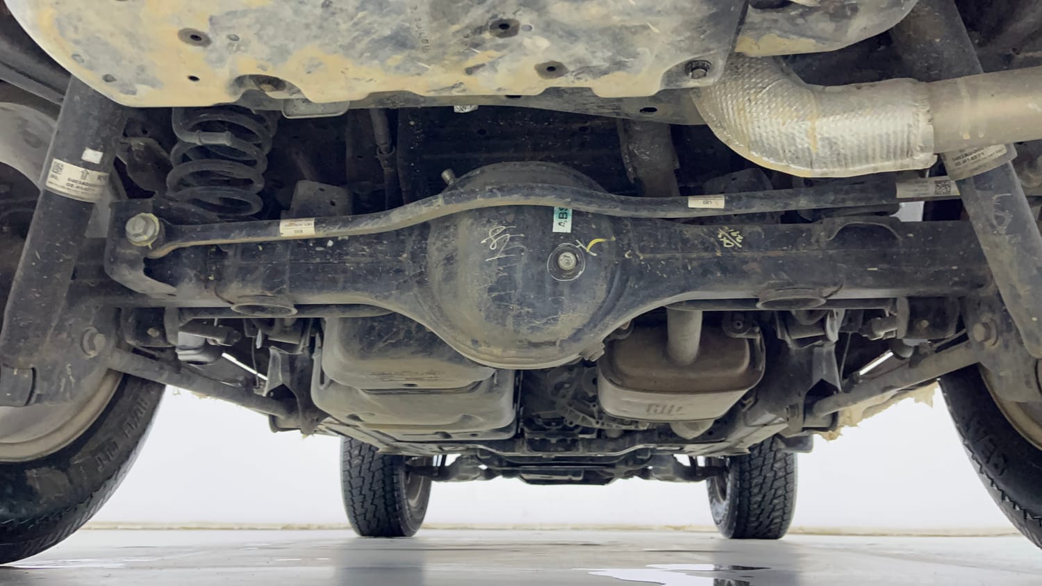 Used 2024 Mahindra Thar LX Hard Top Diesel AT 4WD Diesel Automatic extra REAR UNDERBODY VIEW (TAKEN FROM REAR)