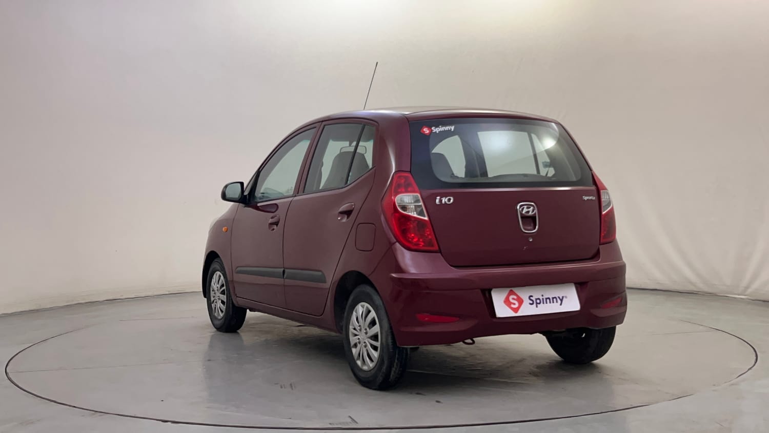 Used 2014 Hyundai i10 Sportz 1.1 iRDE2 Petrol Manual exterior LEFT REAR CORNER VIEW