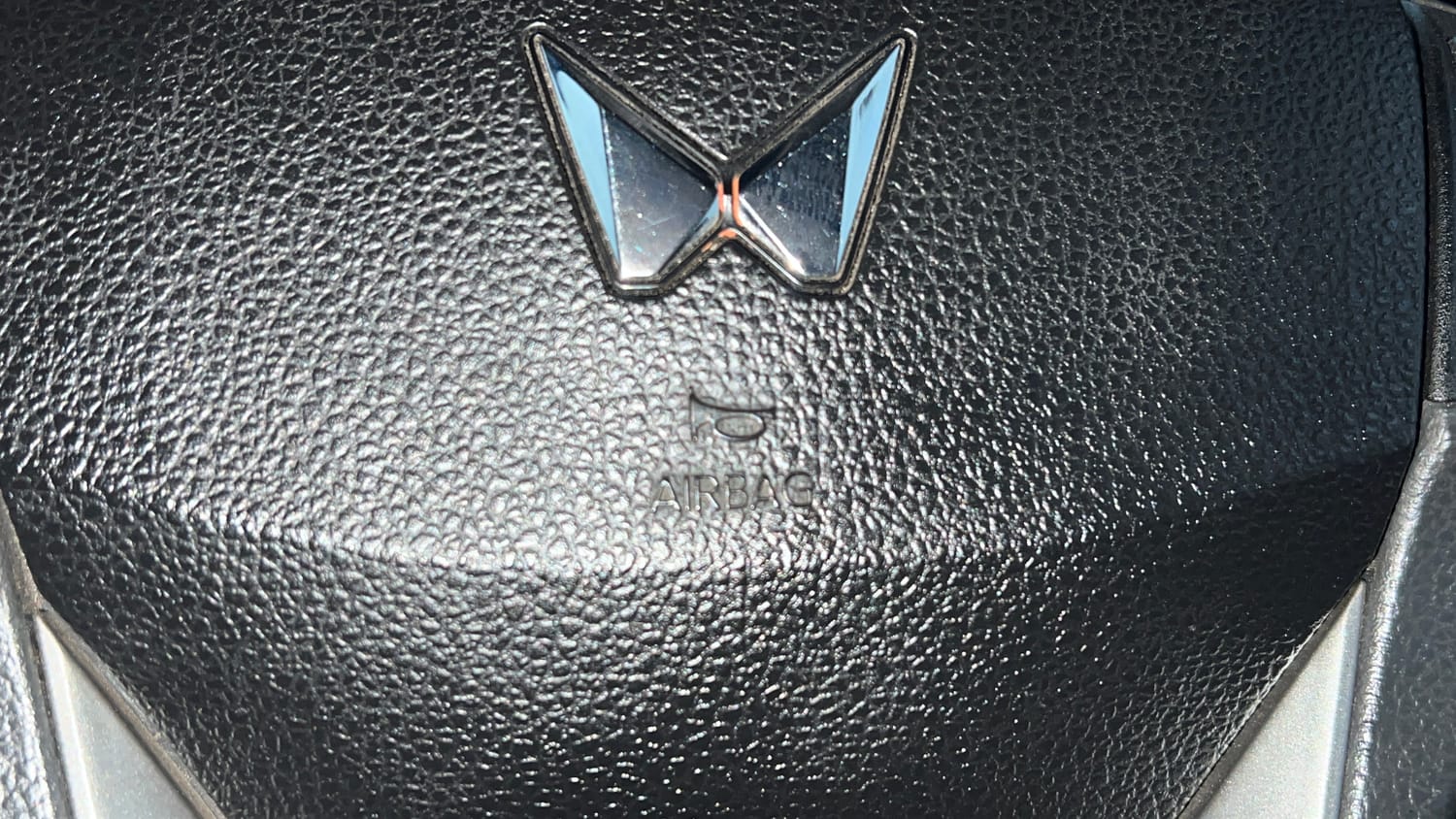 Used 2023 mahindra Thar LX Hard Top Petrol AT 4WD Petrol Automatic top_features Airbags