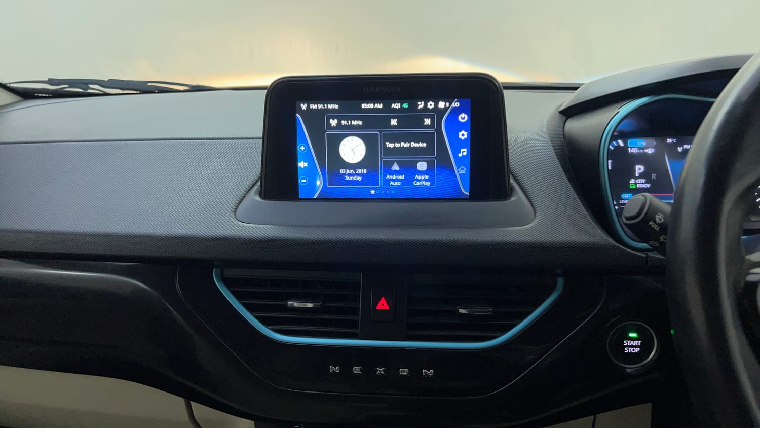 Used 2023 Tata Nexon EV XZ Plus LUX Electric Automatic top_features Touch screen infotainment system