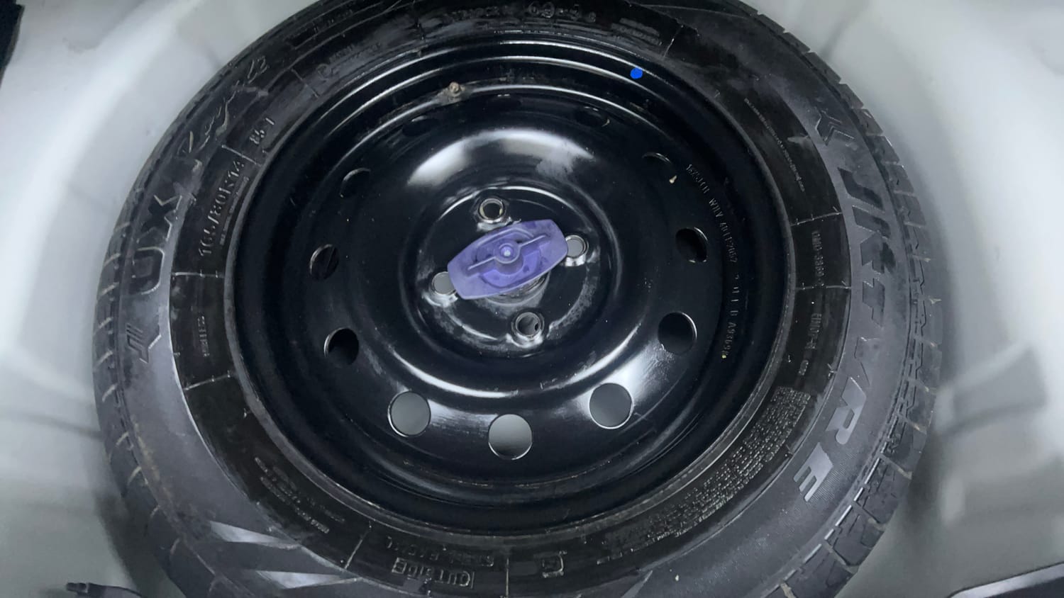Used 2022 Maruti Suzuki Swift VXi Petrol Manual tyres SPARE TYRE VIEW