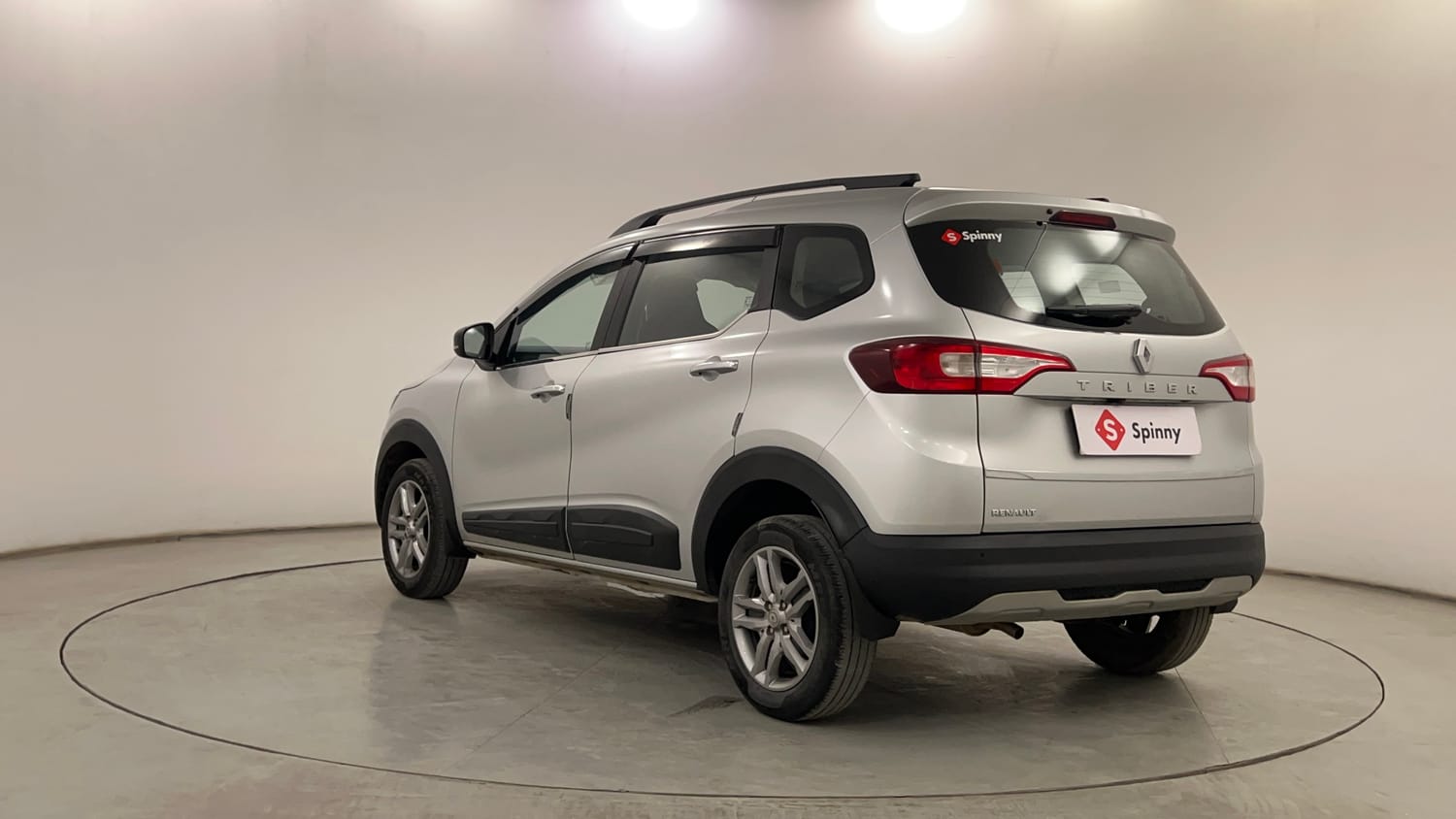 Used 2024 Renault Triber RXZ Petrol Manual exterior LEFT REAR CORNER VIEW