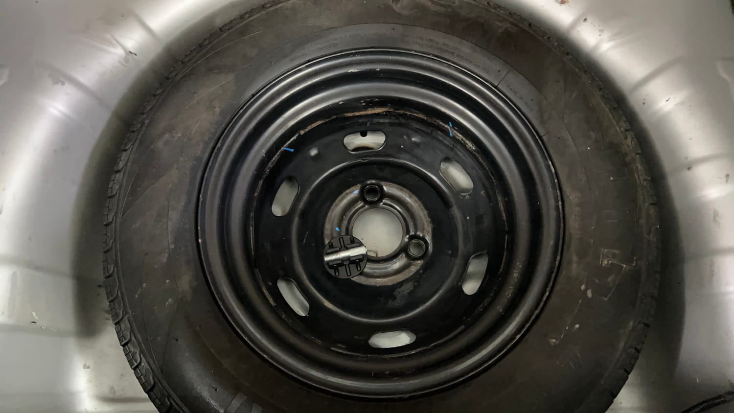 Used 2018 Datsun Redi-GO S Petrol Manual tyres SPARE TYRE VIEW