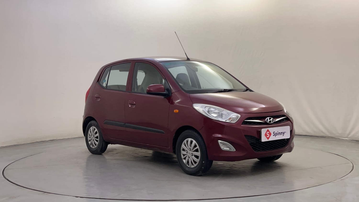 Used 2014 Hyundai i10 Sportz 1.1 iRDE2 Petrol Manual exterior RIGHT FRONT CORNER VIEW