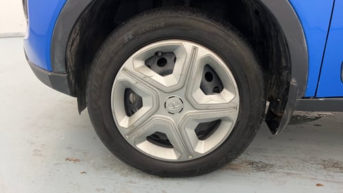 Used 2020 Tata Nexon XM (S) Petrol Manual tyres LEFT FRONT TYRE RIM VIEW