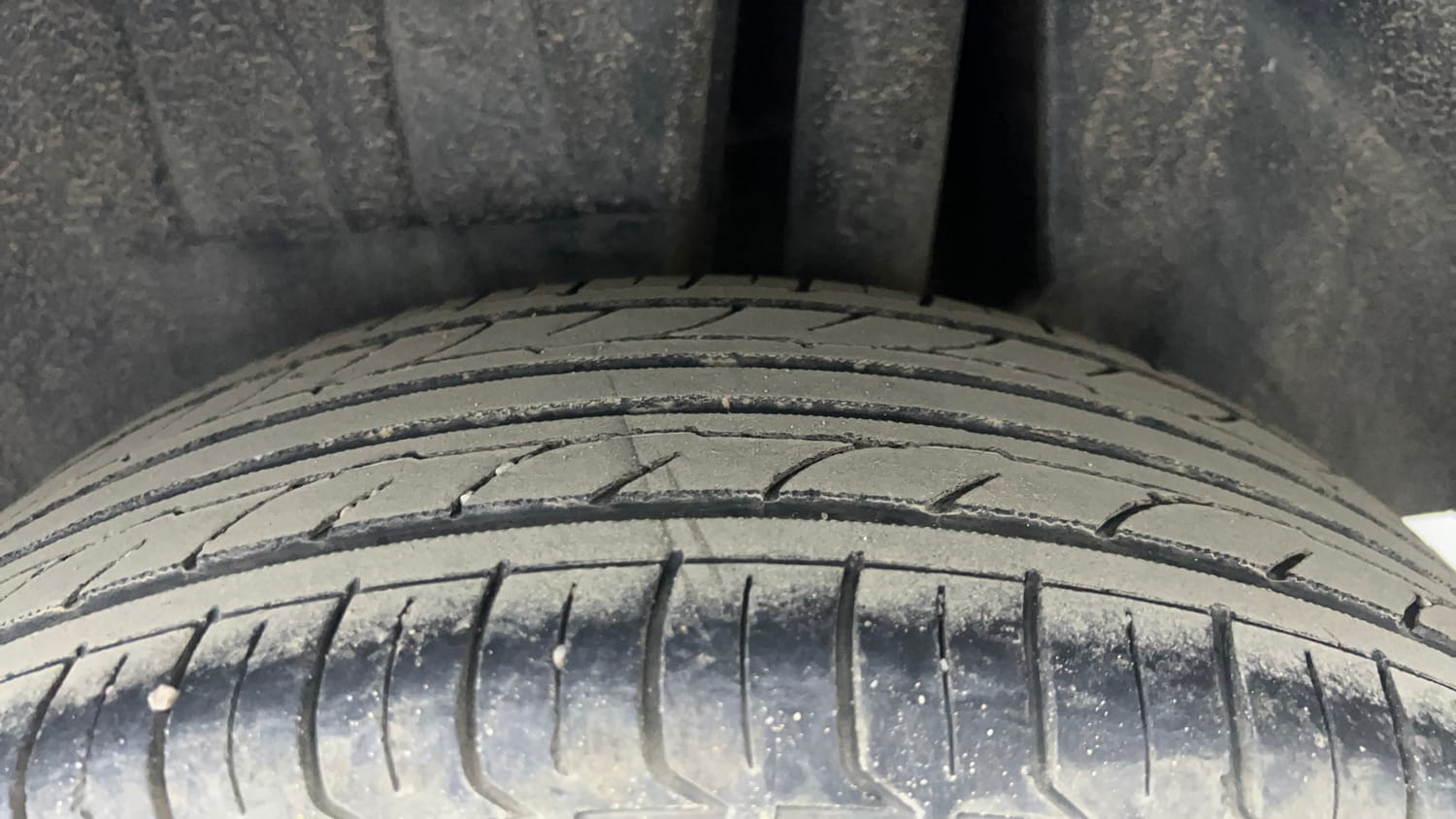 Used 2018 Maruti Suzuki Dzire ZXi AMT Petrol Automatic tyres LEFT REAR TYRE TREAD VIEW