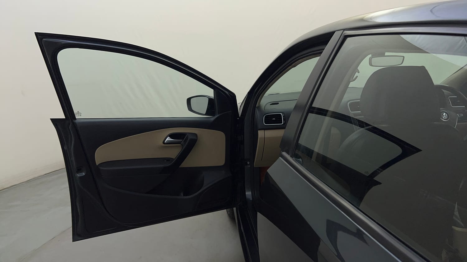 Used 2016 Volkswagen Polo Highline1.2L (P) Petrol Manual interior LEFT FRONT DOOR OPEN VIEW