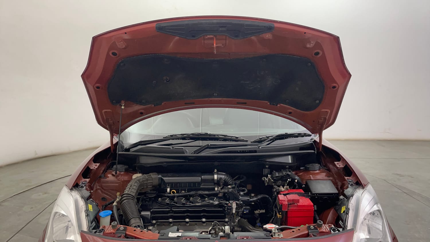 Used 2017 Maruti Suzuki Dzire VXi Petrol Manual engine ENGINE & BONNET OPEN FRONT VIEW