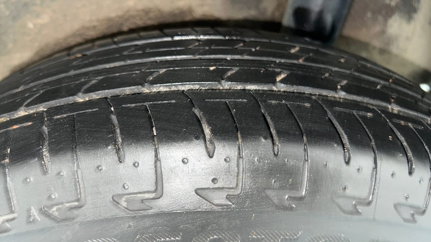 Used 2024 Maruti Suzuki Celerio ZXi Petrol Manual tyres LEFT REAR TYRE TREAD VIEW