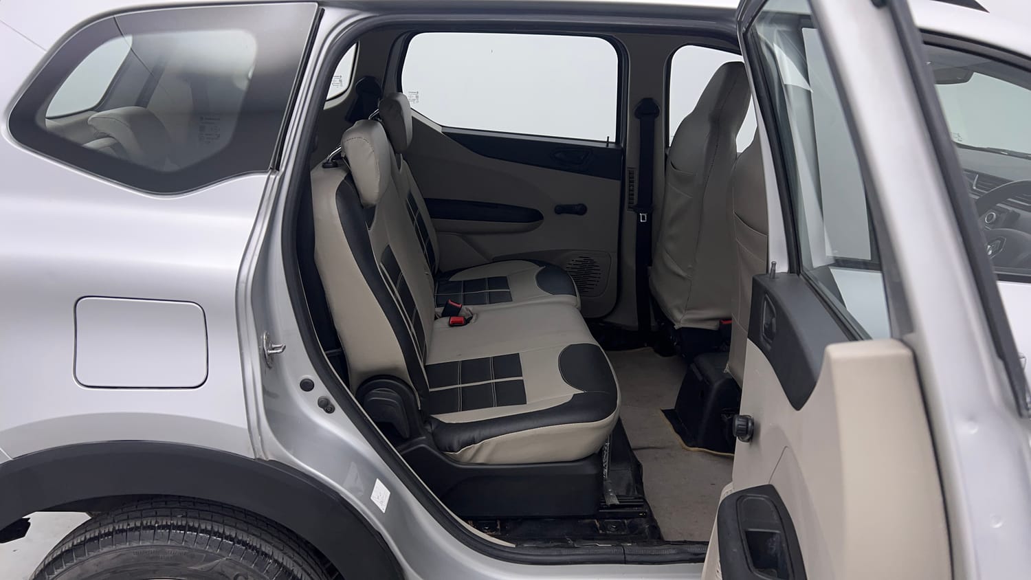 Used 2021 Renault Triber RXL Petrol Manual interior RIGHT SIDE REAR DOOR CABIN VIEW
