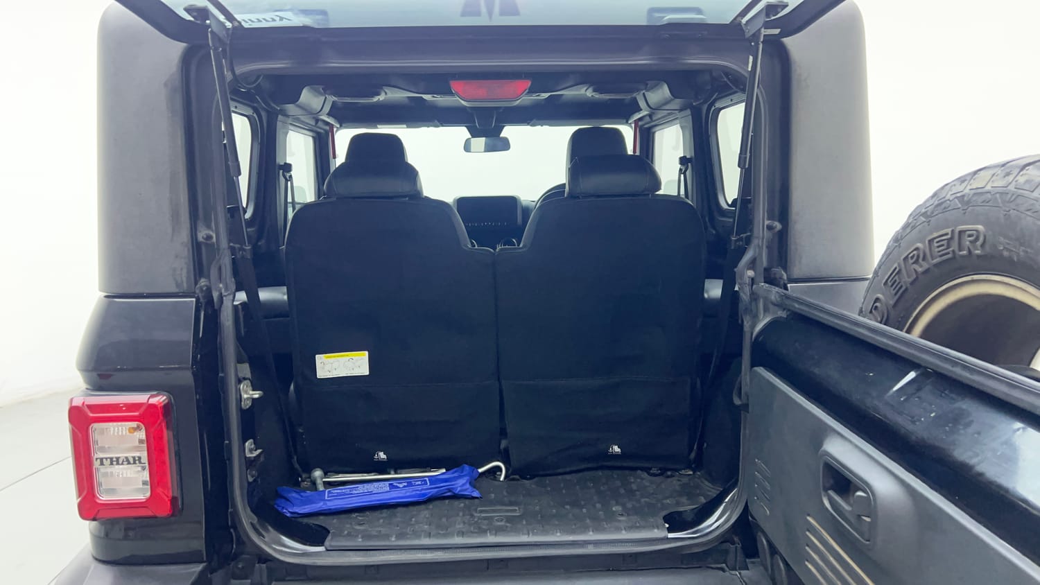 Used 2023 mahindra Thar LX Hard Top Petrol AT 4WD Petrol Automatic interior DICKY INSIDE VIEW