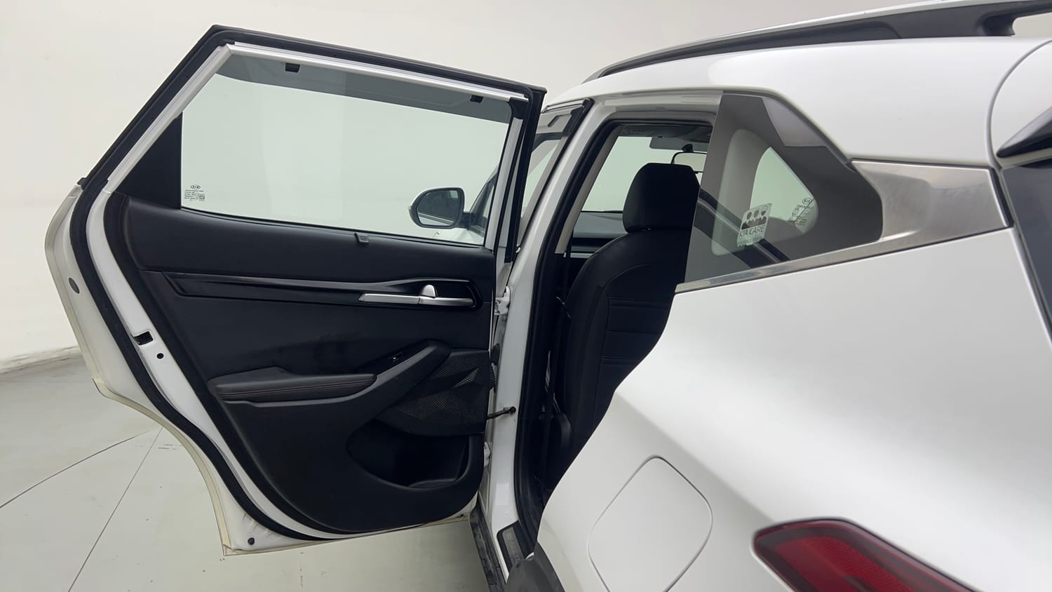 Used 2020 Kia Seltos GTK 1.4 Petrol Manual interior LEFT REAR DOOR OPEN VIEW