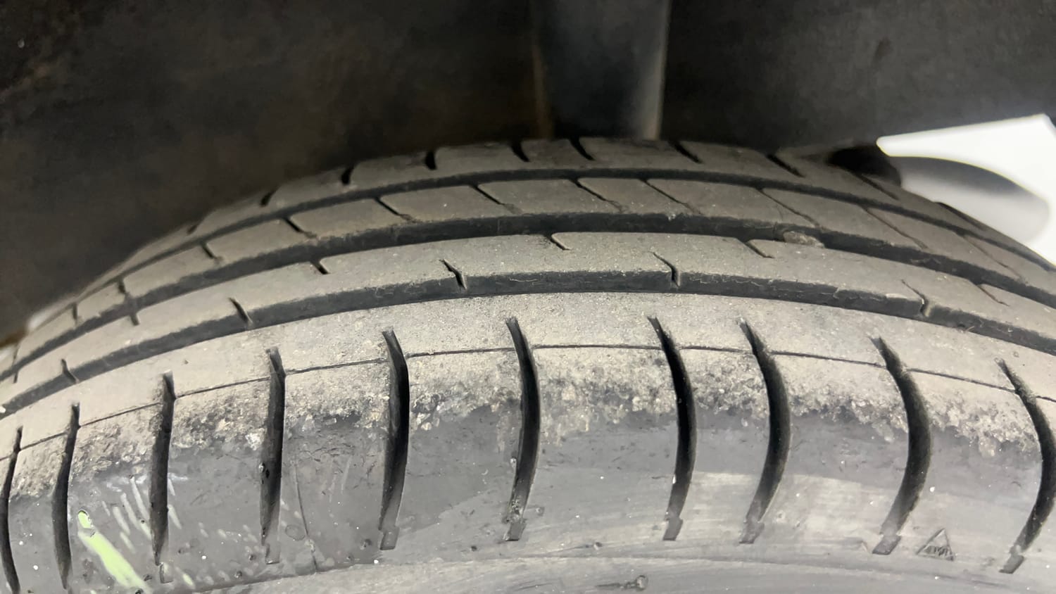 Used 2018 Datsun Redi-GO S Petrol Manual tyres LEFT REAR TYRE TREAD VIEW