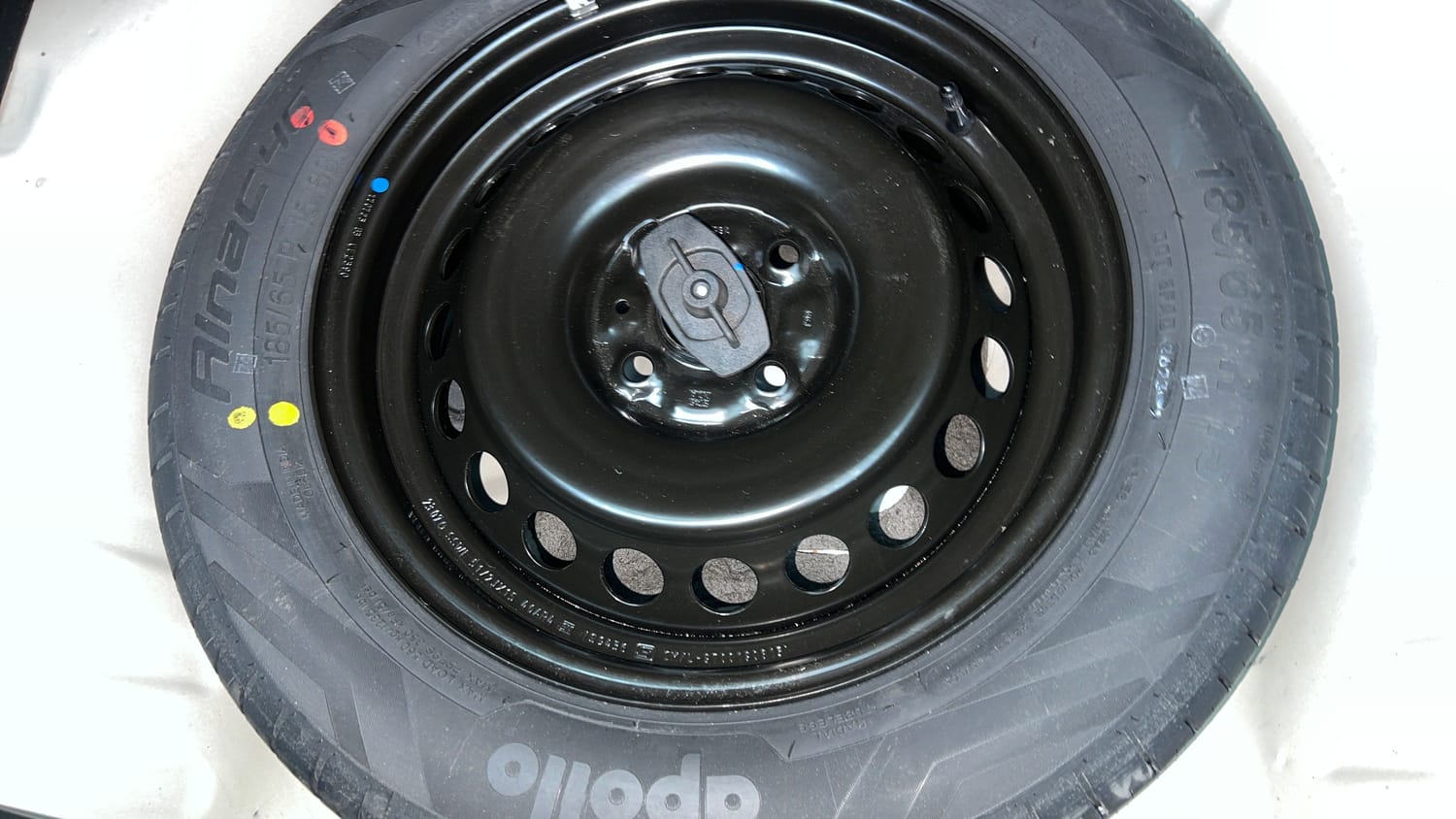 Used 2023 Toyota Glanza E Petrol Manual tyres SPARE TYRE VIEW