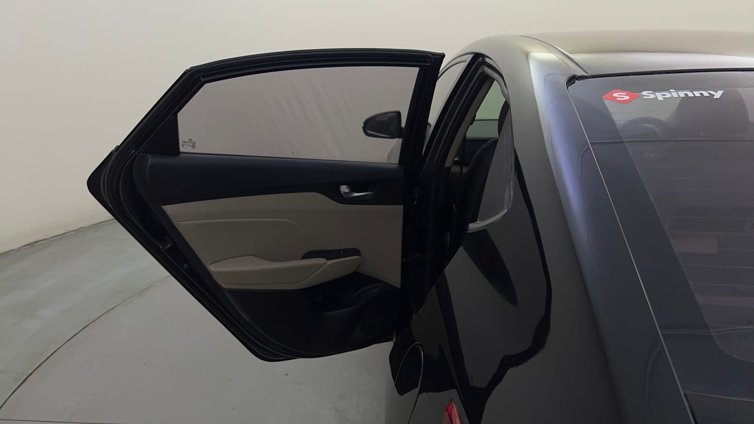Used 2018 Hyundai Verna SX (O)1.6 VTVT Petrol Manual interior LEFT REAR DOOR OPEN VIEW