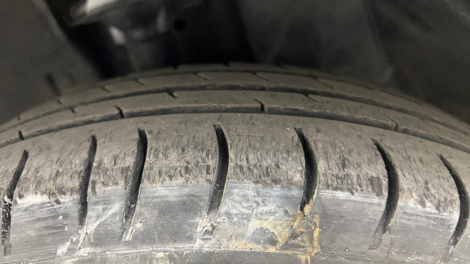 Used 2018 Datsun Redi-GO S Petrol Manual tyres LEFT FRONT TYRE TREAD VIEW