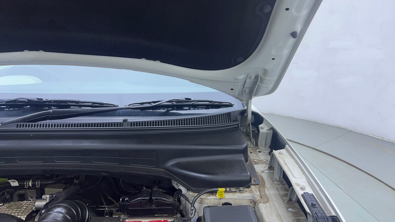 Used 2021 Hyundai Creta EX 1.5 Diesel Diesel Manual engine ENGINE LEFT SIDE HINGE & APRON VIEW