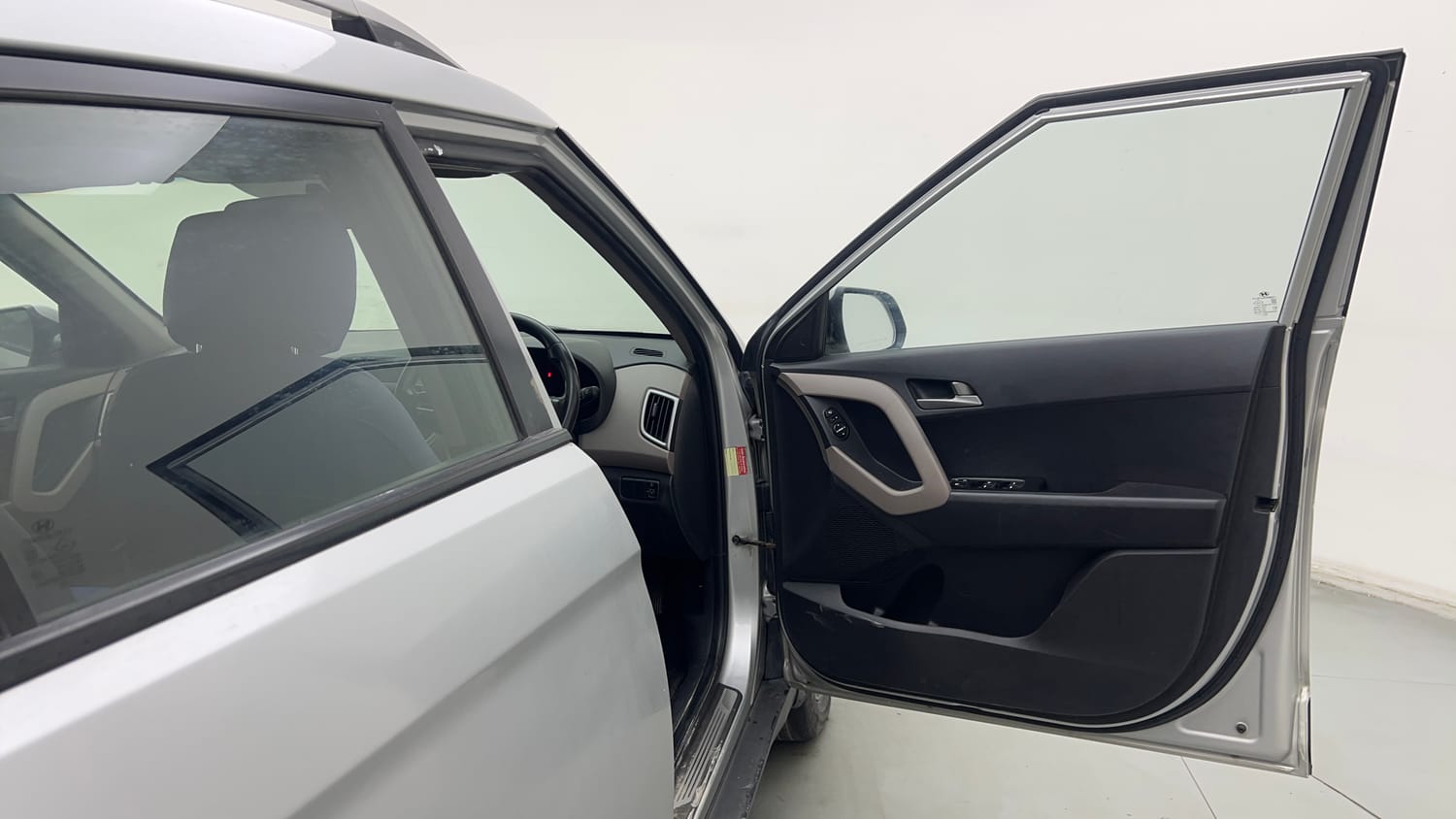Used 2016 Hyundai Creta 1.6 SX Plus AT Petrol Petrol Automatic interior RIGHT FRONT DOOR OPEN VIEW