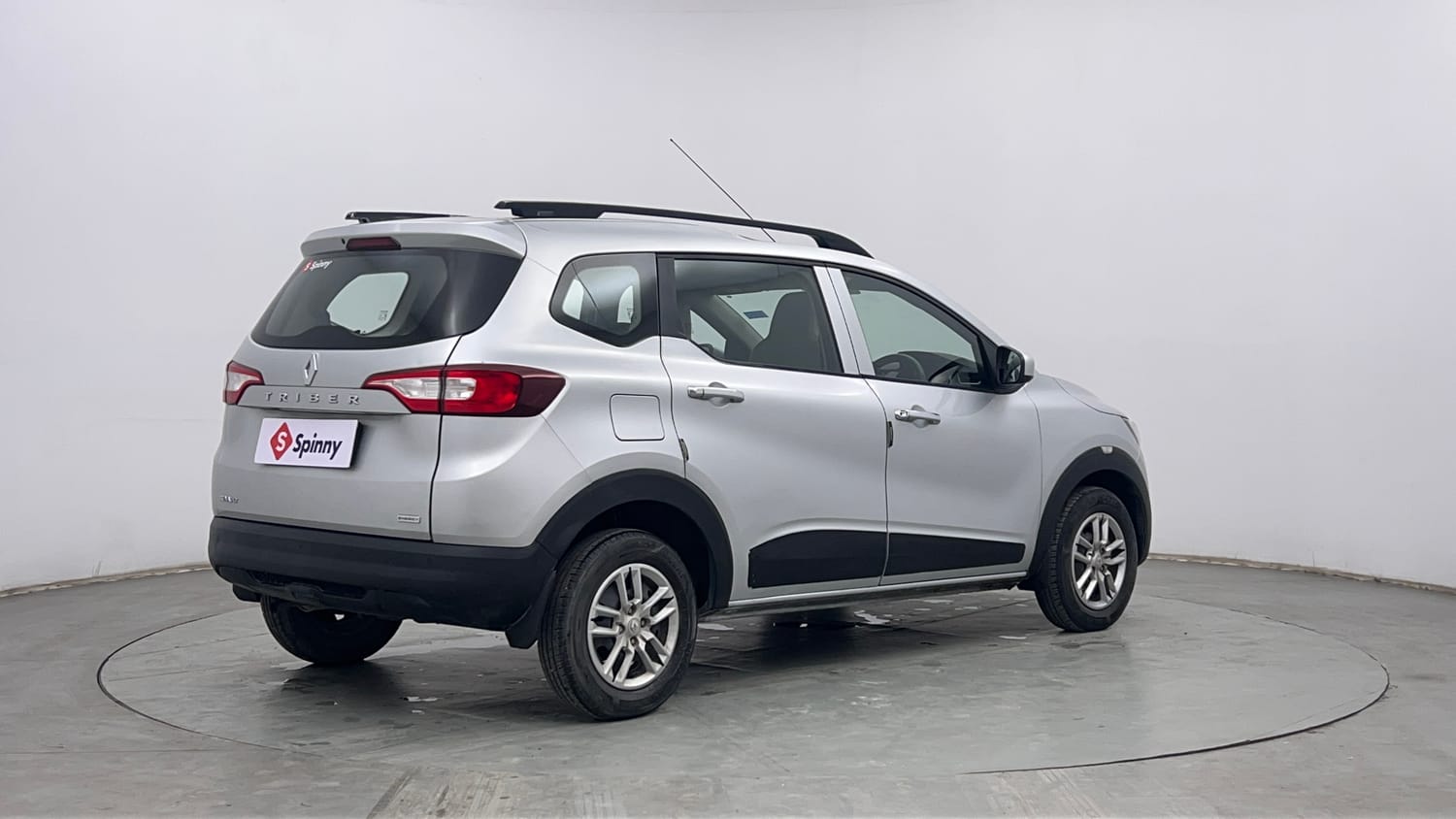 Used 2021 Renault Triber RXL Petrol Manual exterior RIGHT REAR CORNER VIEW