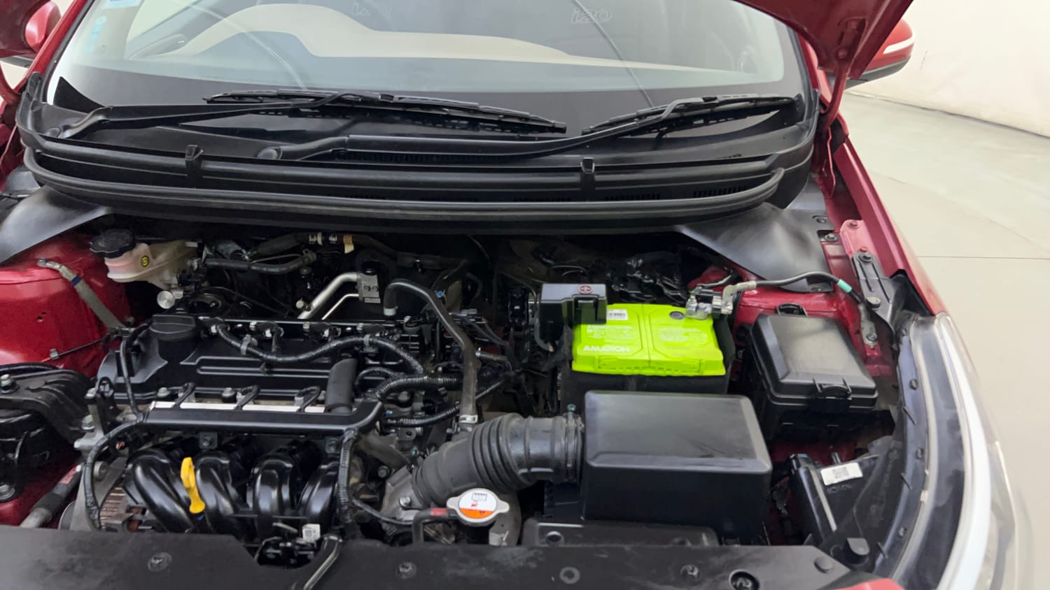 Used 2019 Hyundai Elite i20 Sportz Plus 1.2 Petrol Manual engine ENGINE LEFT SIDE HINGE & APRON VIEW