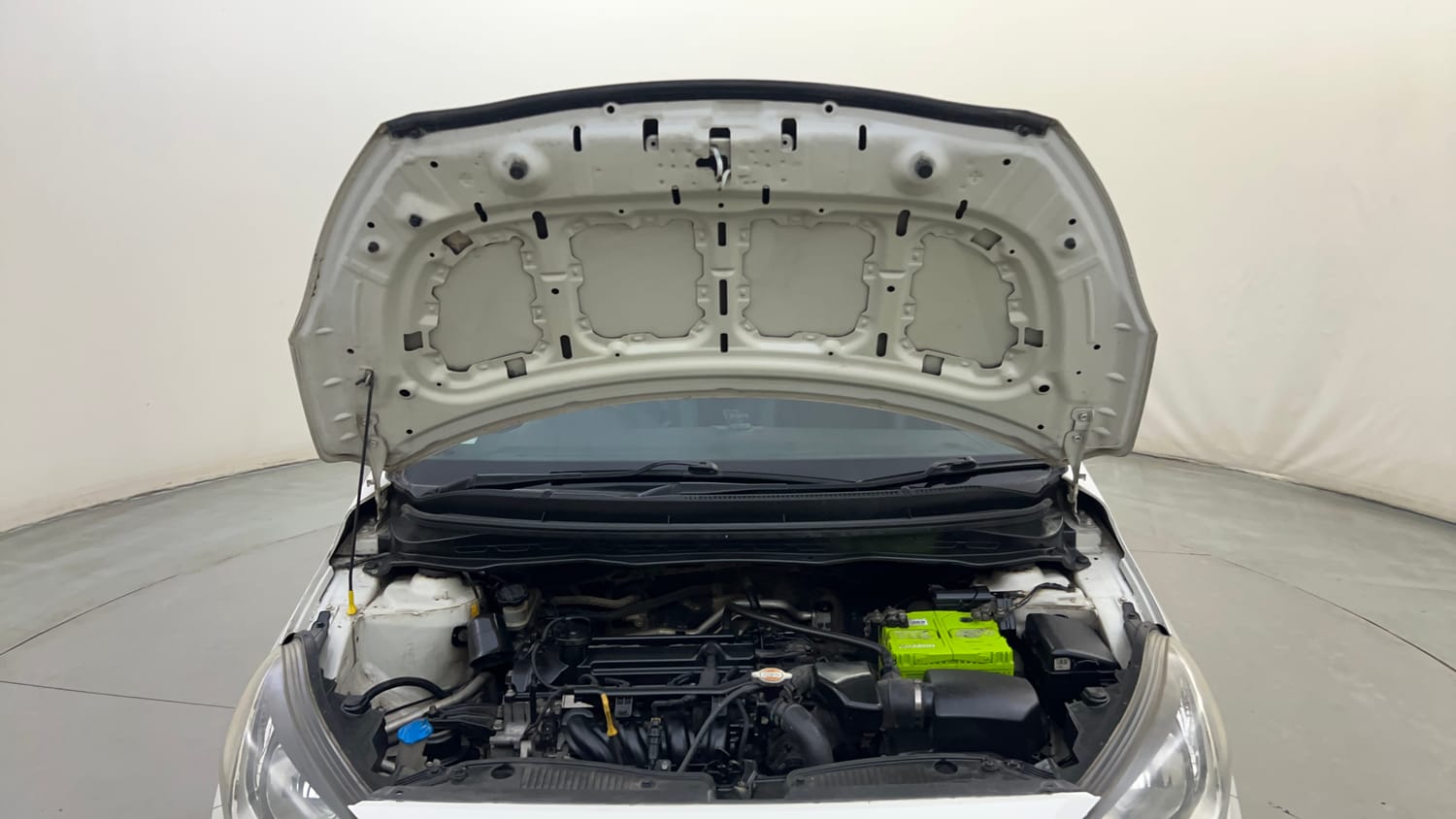 Used 2012 Hyundai i20 Era 1.2 Petrol Manual engine ENGINE & BONNET OPEN FRONT VIEW