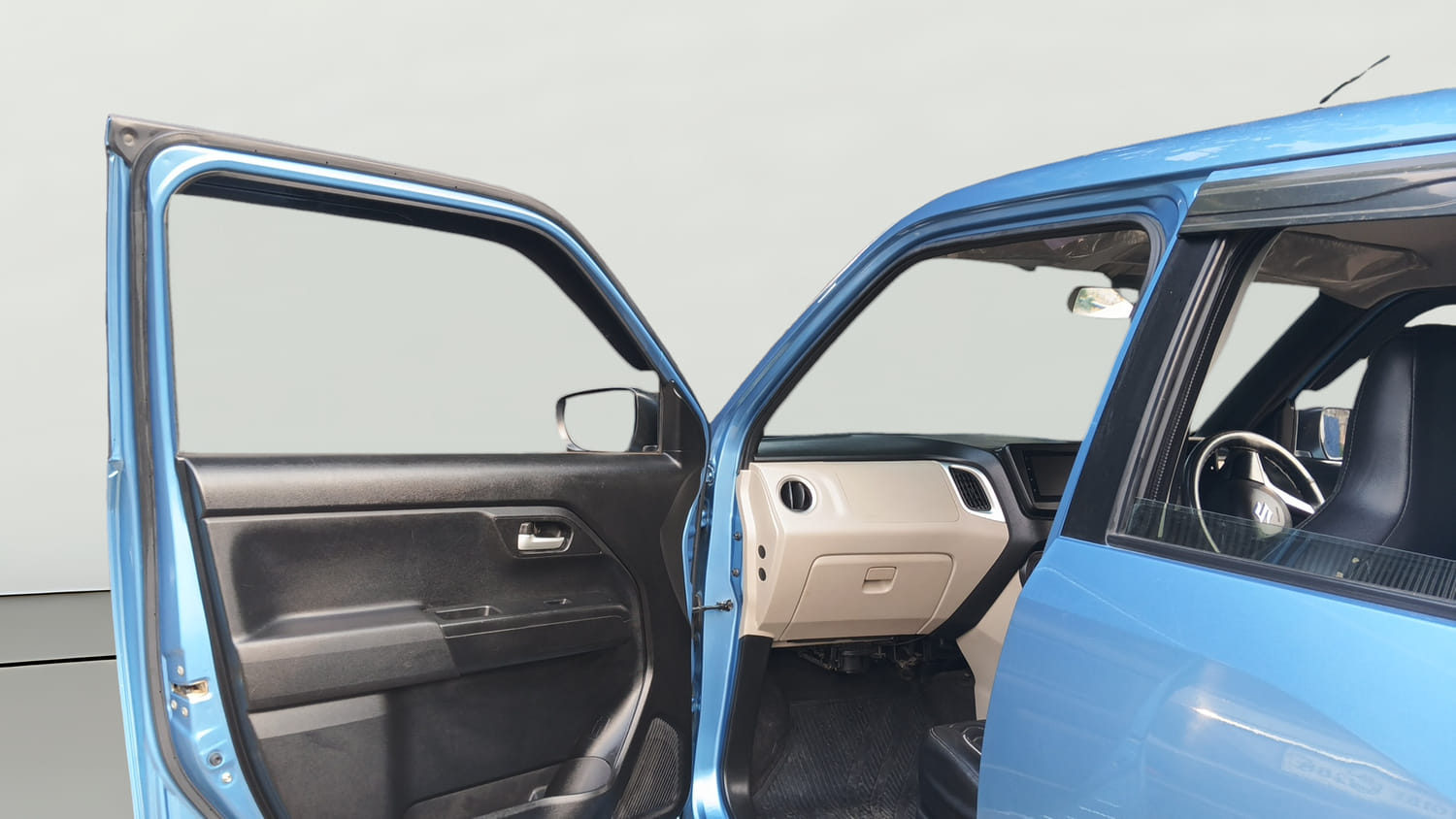 Used 2019 Maruti Suzuki Wagon R ZXi 1.2 AMT Petrol Automatic interior LEFT FRONT DOOR OPEN VIEW