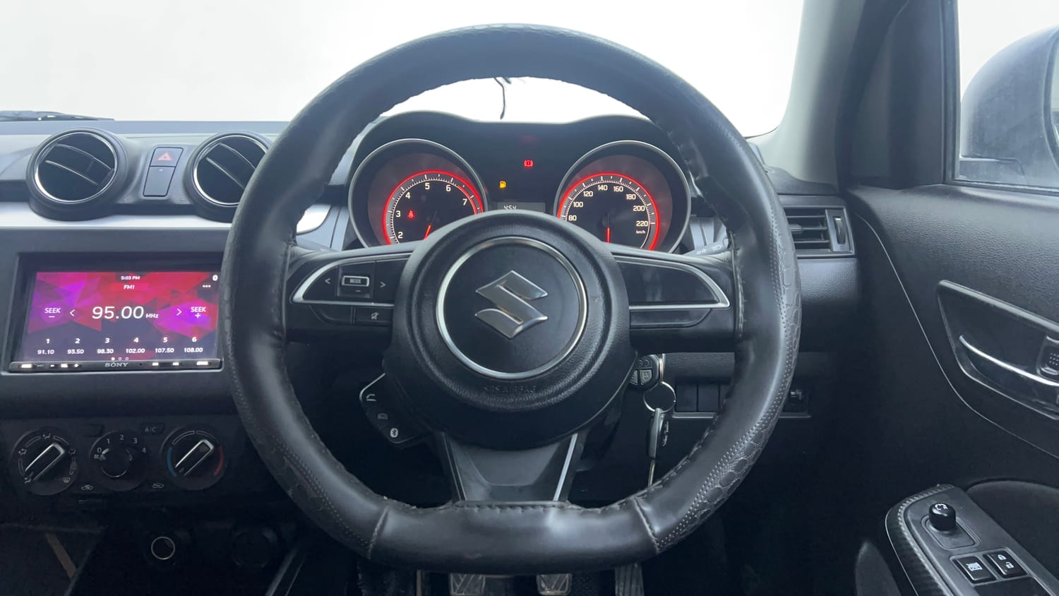 Used 2022 Maruti Suzuki Swift VXi Petrol Manual interior STEERING VIEW