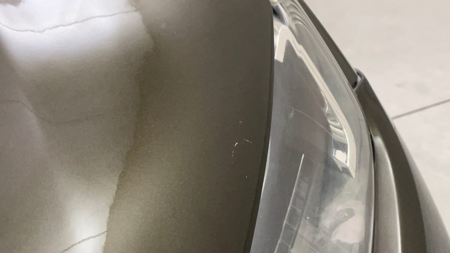 Used 2017 Renault Kwid 1.0 RXT AMT Petrol Automatic dents MINOR DENT
