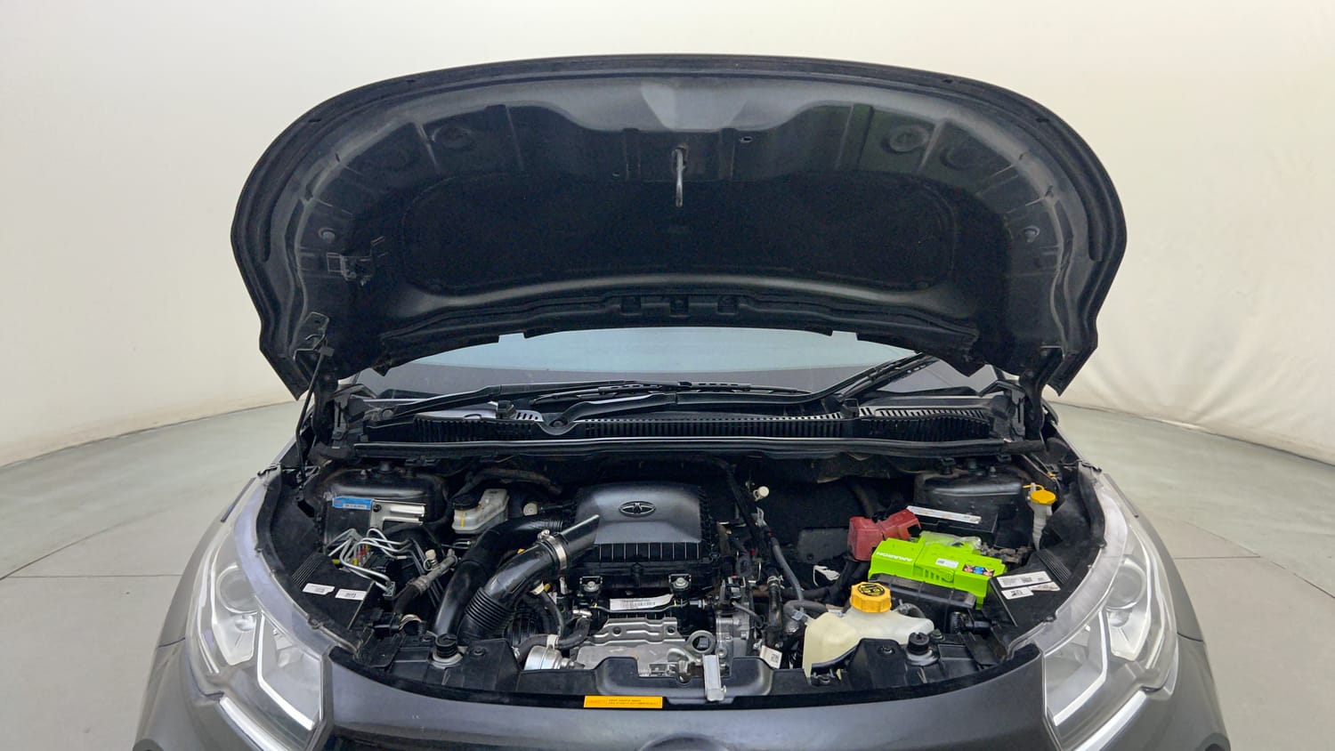 Used 2023 Tata Nexon XZ Plus Petrol Manual engine ENGINE & BONNET OPEN FRONT VIEW