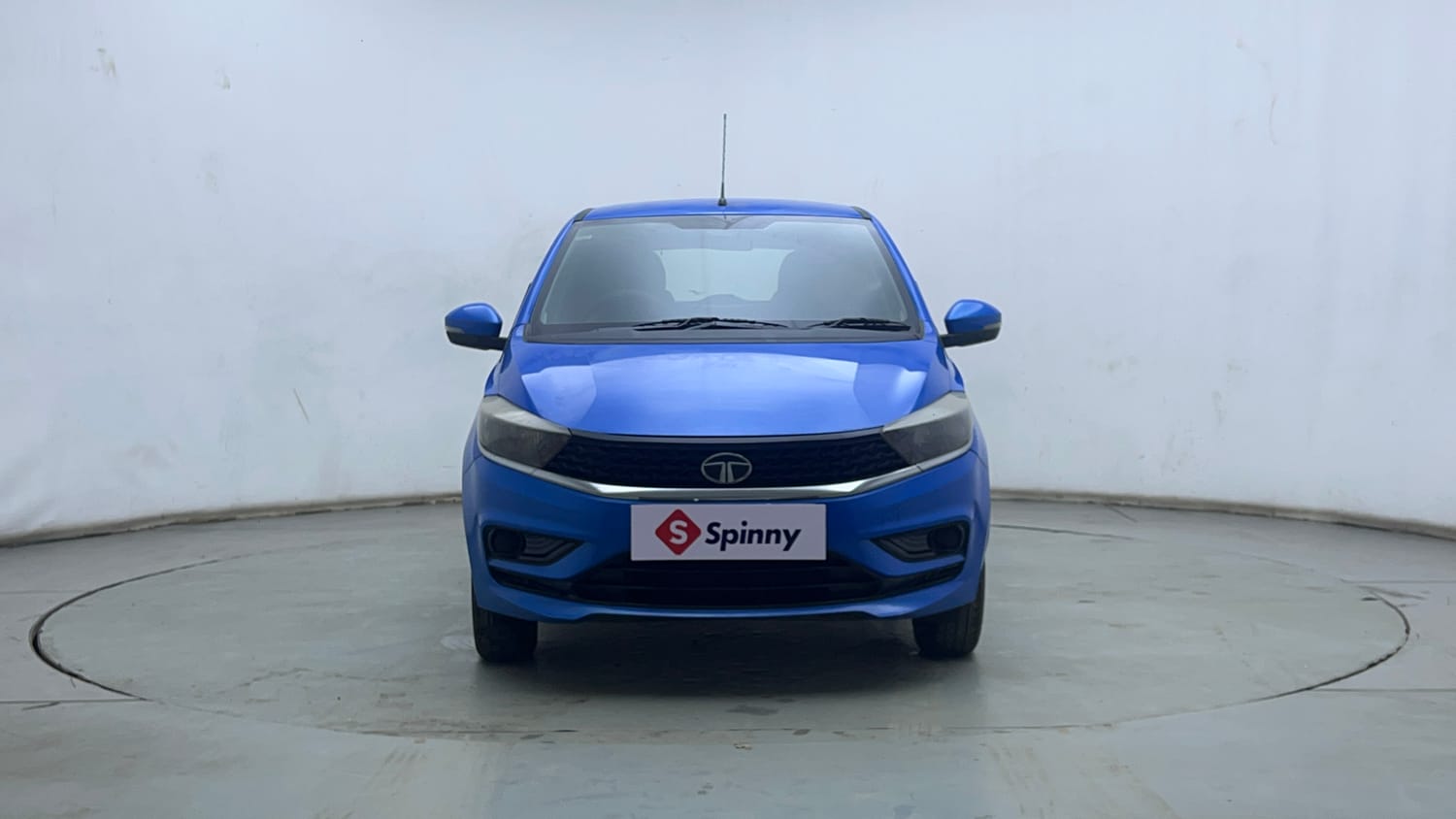 Used 2020 Tata Tiago XT Petrol Manual exterior FRONT VIEW