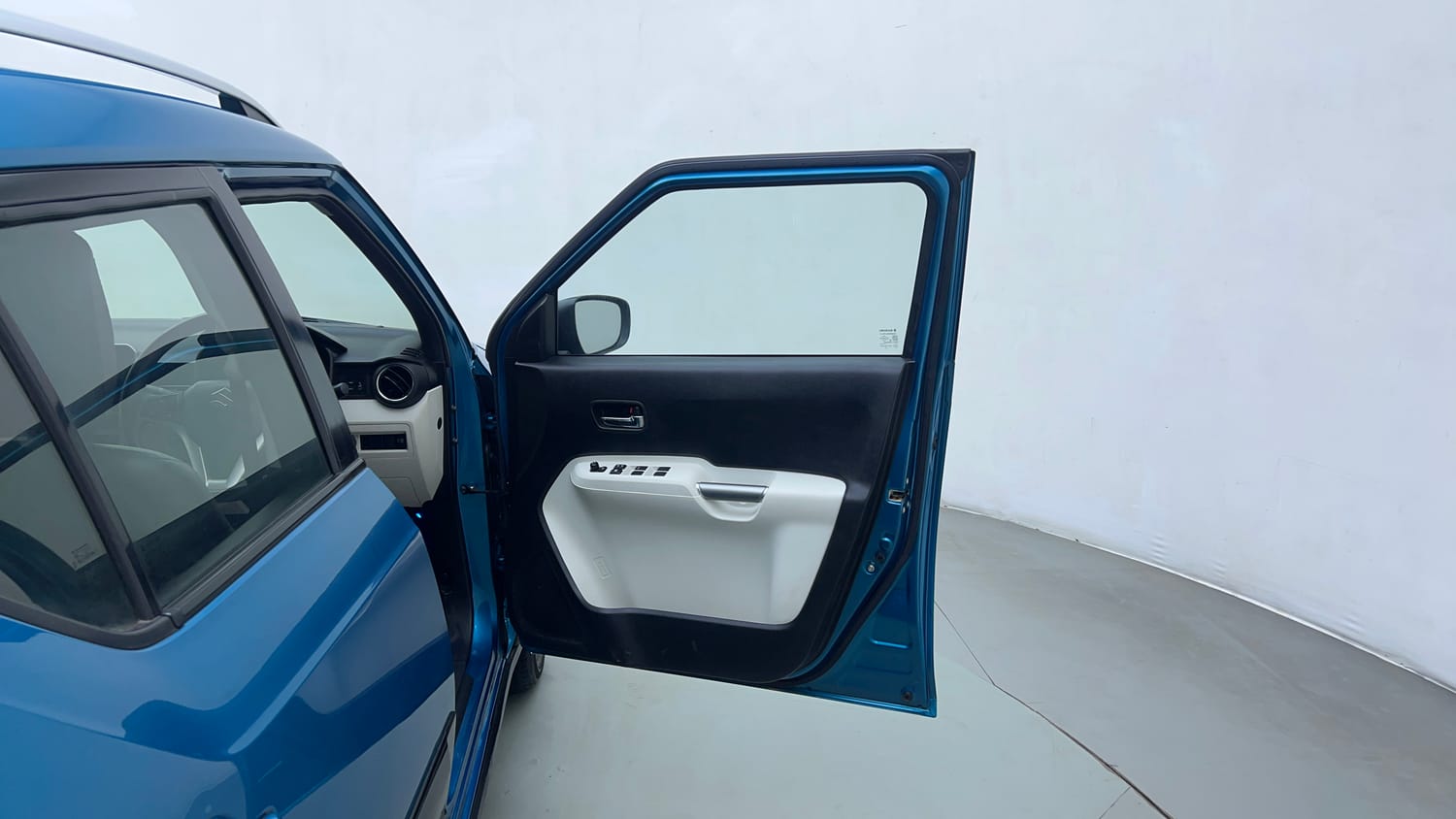 Used 2022 Maruti Suzuki Ignis Alpha 1.2 AMT Petrol Automatic interior RIGHT FRONT DOOR OPEN VIEW